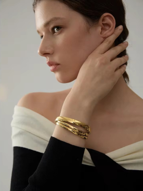 Ayla Plain Bangle - Gold